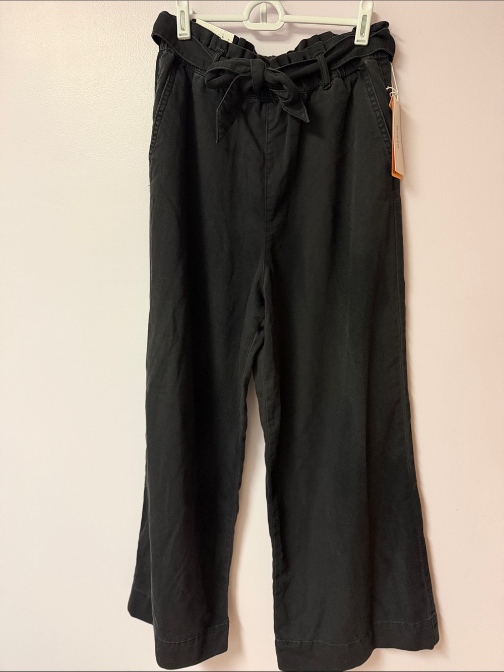 NWT H&M Black Wide Leg Paperbag Waist Pants with Tie